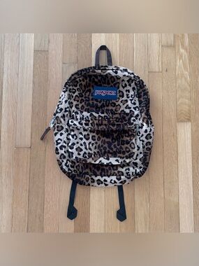 black and white polka dot jansport backpack Big Reveal Pack Every pocket has a purpose JANSPORT Superbreak Backpack - Shady